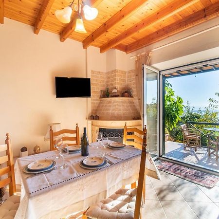 Balis Panorama Villa Chlomos Luaran gambar
